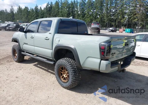 2023 Toyota Tacoma Trail Edition z USA, uszkodzony, nr VIN 3TYCZ5AN5PT132399